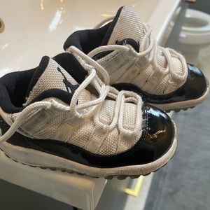 Jordan concorde 11 lows Size 6C